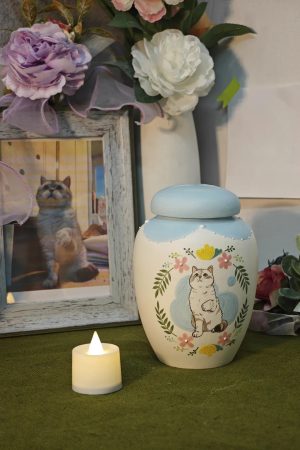 Custom Hand-Painted Ceramic Memorial Pet Urn SHTCGHH-018